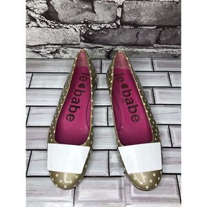 Le babe Taupe Patent Leather Polka Dot Bow Ballet Flats Shoes Women Sz 36.5EU/6M